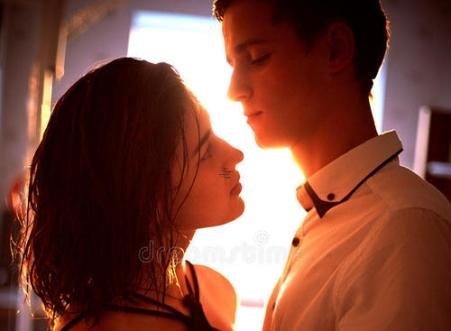 生肖屬蛇2025年10月上香黃道吉日一覽表 屬蛇2025年的五大預(yù)兆