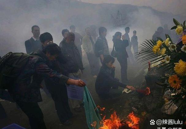 2025年農(nóng)歷10月哪天掃墓好